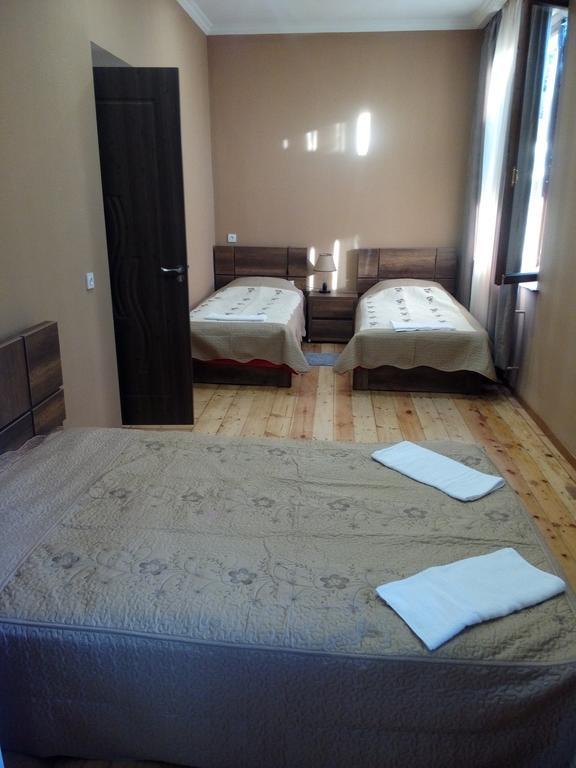 Guest House Chirina Sighnaghi Luaran gambar