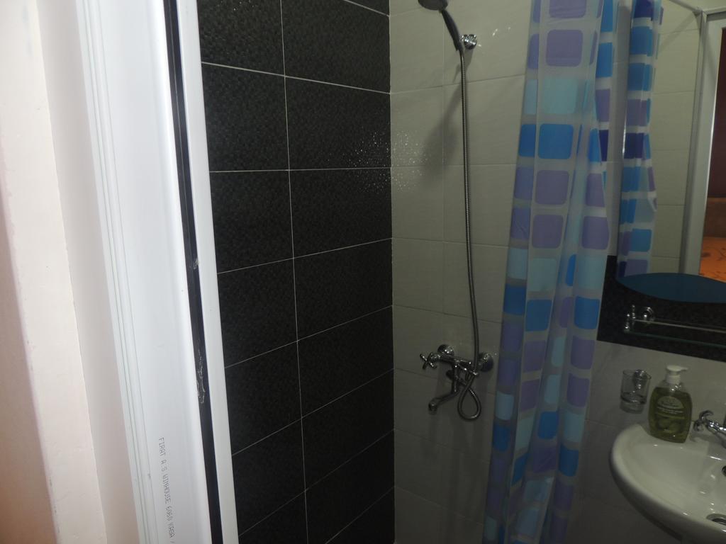 Guest House Chirina Sighnaghi Luaran gambar
